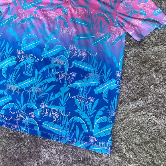 Chubbies Pink and Blue with Tigers Stretch Collar Shirt size Medium - Picture 3 of 7